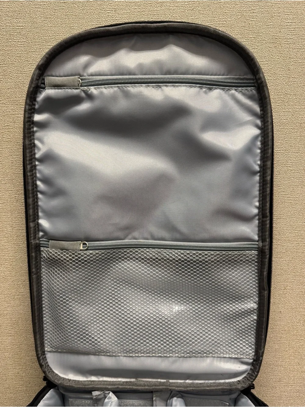 Black Mosiso Hardshell Camera Bag